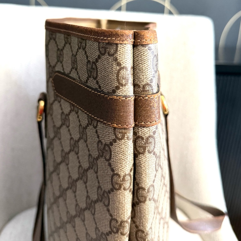 Authentic Gucci large tote bag brown monogram coated canvas - Picture 10 of 16